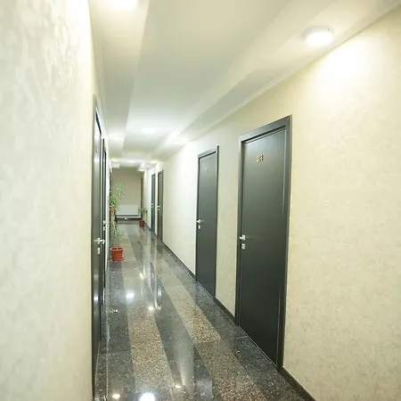 Hotel Iris